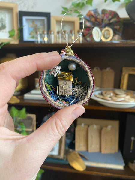 Small bauble