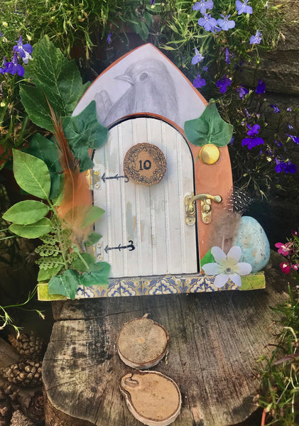 Bird cottage fairy door