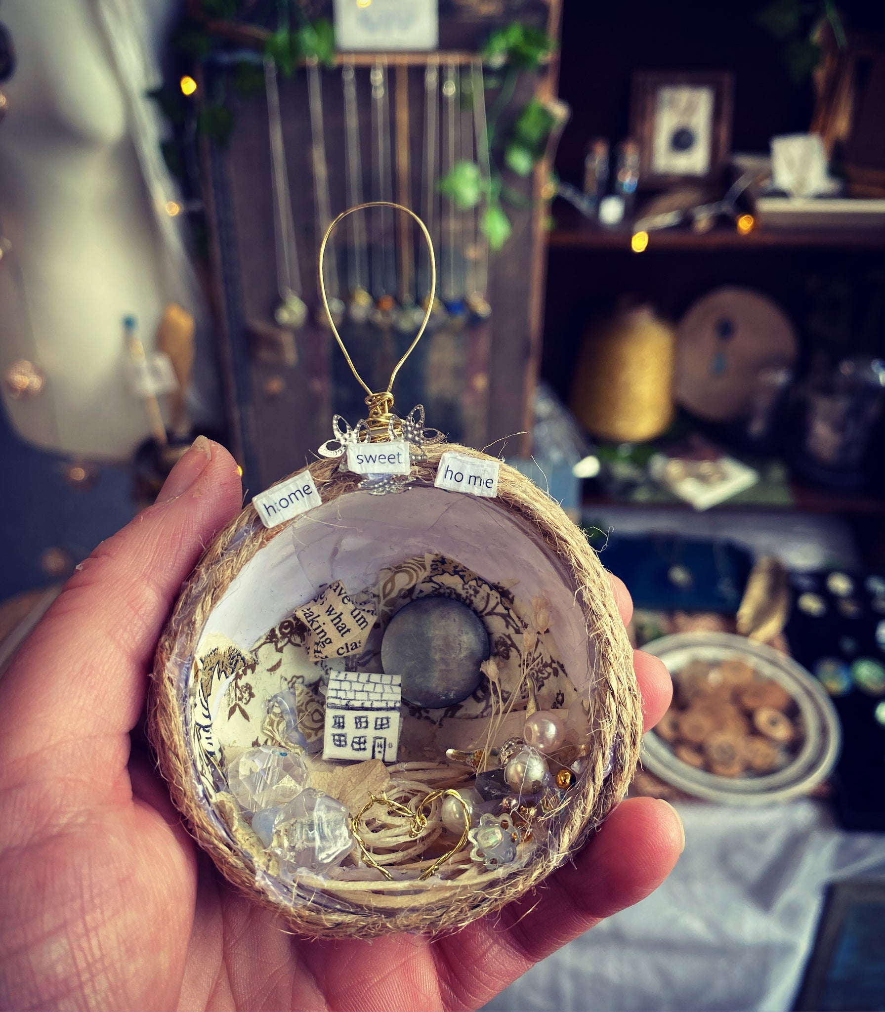 Home sweet home bauble Large