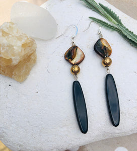 Shell and black bead earrings