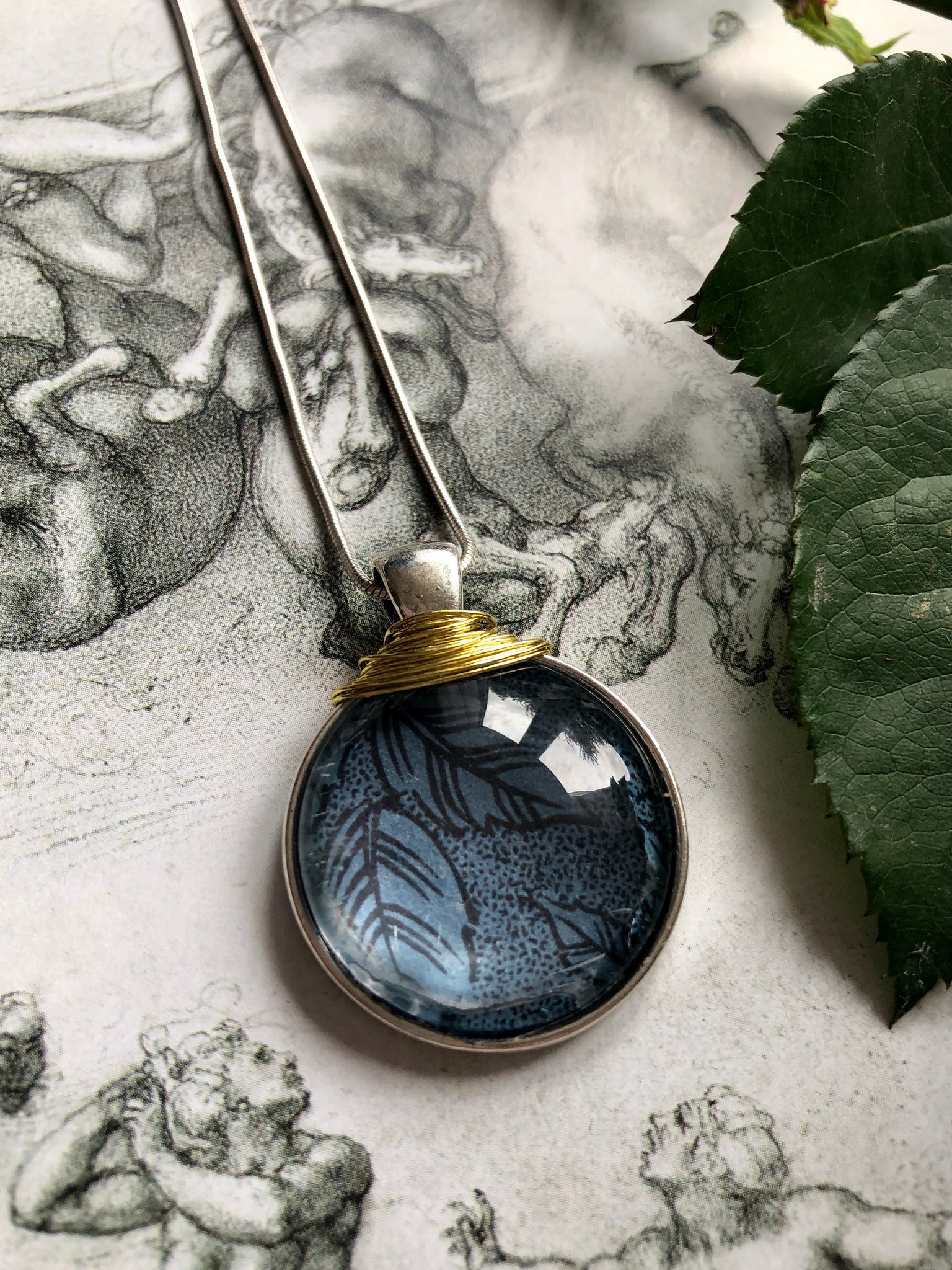 Blue leaf print pendant