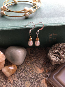 Pearl and gold drop earrings